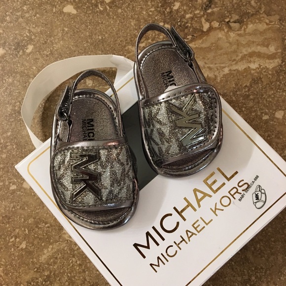 MICHAEL Michael Kors Other - Baby Michael Kors size 1